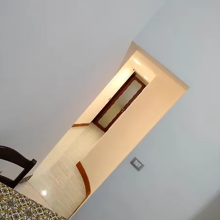 Arco Del Vescovo 2 Apartment *
