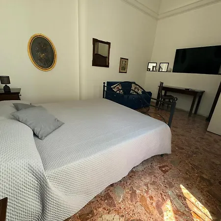 Arco Del Vescovo 2 Apartment Acireale